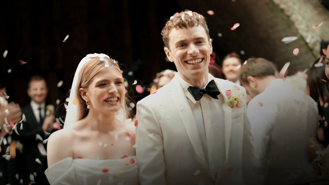 Isaac and Beth wedding film at 100 Barrington Road London - Steer Media wedding videographer